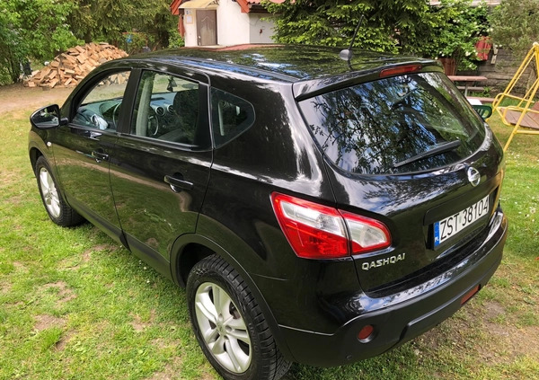 Nissan Qashqai cena 32900 przebieg: 305900, rok produkcji 2011 z Ostróda małe 79